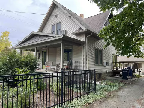4490 Sherman Rd, Oshkosh, WI 54901