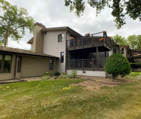 450 N Campbell Rd #B-2, Oshkosh, WI 54902