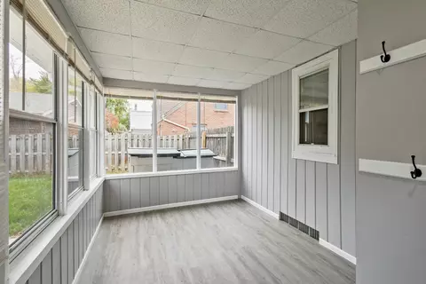 713 E Harrison St, Appleton, WI 54915 photo 11