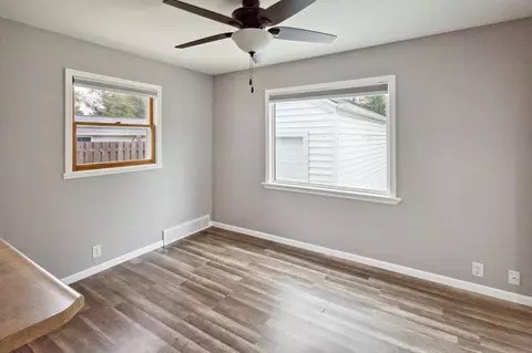 713 E Harrison St, Appleton, WI 54915 photo 8