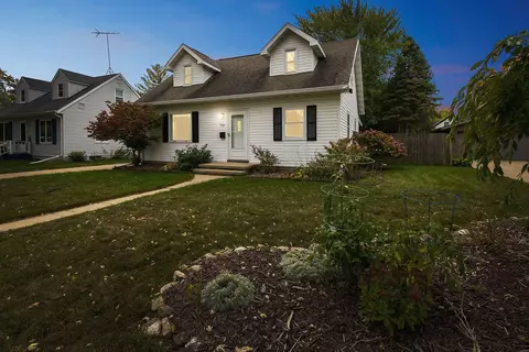 713 E Harrison St, Appleton, WI 54915 photo 28