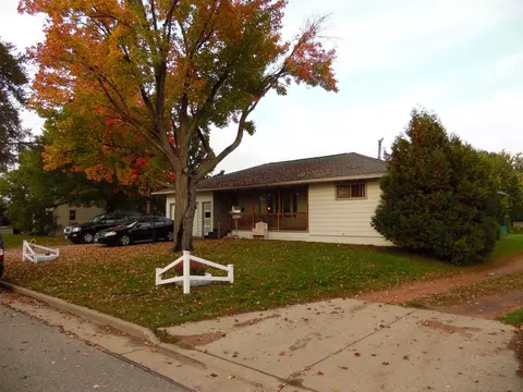 207 N Oregon St, Merrill, WI 54452