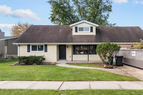 44 Cherry Ln, Fond Du Lac, WI 54935