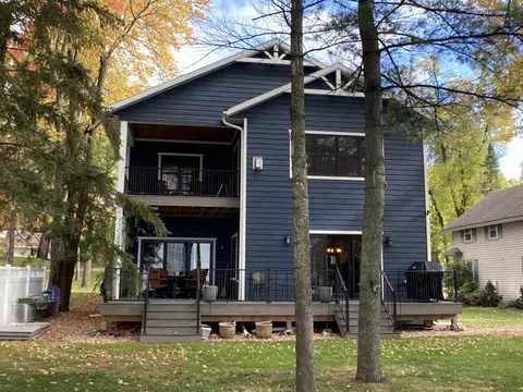 w5547 North Shore Drive, Shawano, WI 54166