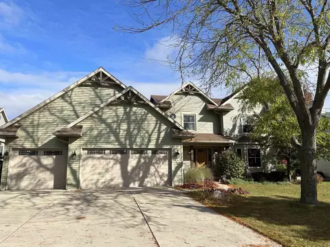 41 Sammy Jo Cir, Fond Du Lac, WI 54935