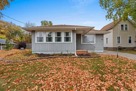 1322 E Candee St, Appleton, WI 54915 photo 2