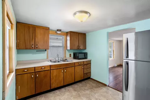 1709 N Helen St, Appleton, WI 54911 photo 7