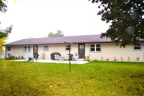 6770 Deuster St, Greenleaf, WI 54126 photo 3