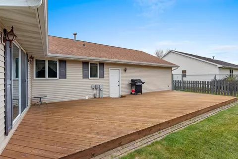 w2442 Greenspire Way, Appleton, WI 54915 photo 34