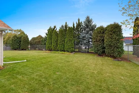 w2442 Greenspire Way, Appleton, WI 54915 photo 40