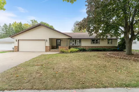 1706 S Walden Ave, Appleton, WI 54915
