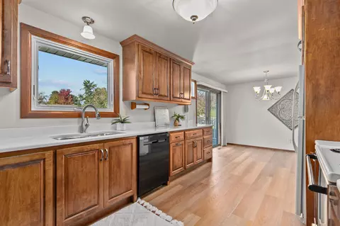 3524 E Newberry St, Appleton, WI 54915 photo 9
