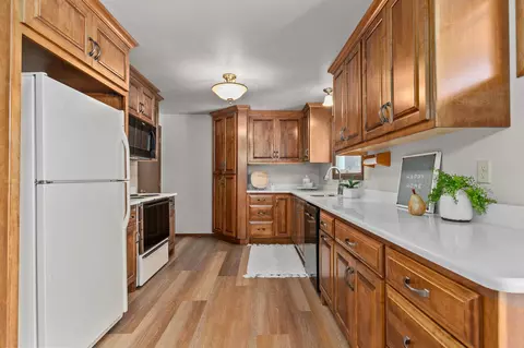 3524 E Newberry St, Appleton, WI 54915 photo 7