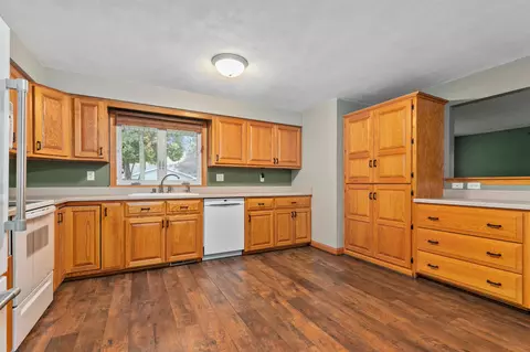1600 S Seminole Rd, Appleton, WI 54914 photo 6