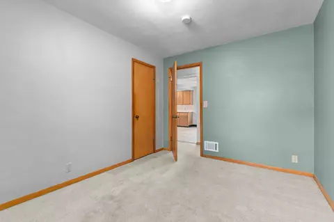 1231 W Glendale Ave, Appleton, WI 54914 photo 15