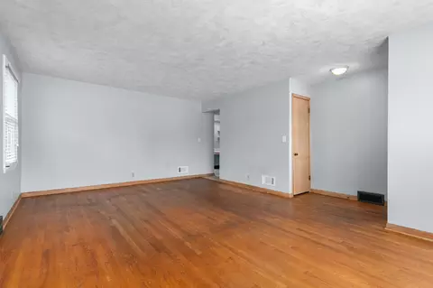 1231 W Glendale Ave, Appleton, WI 54914 photo 5