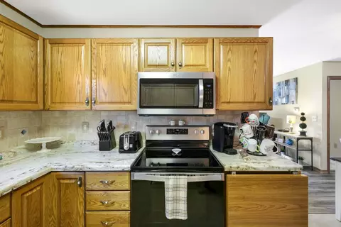 1013 S West Ct #A, Appleton, WI 54915 photo 12