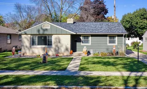 1130 E Glendale Ave, Appleton, WI 54911