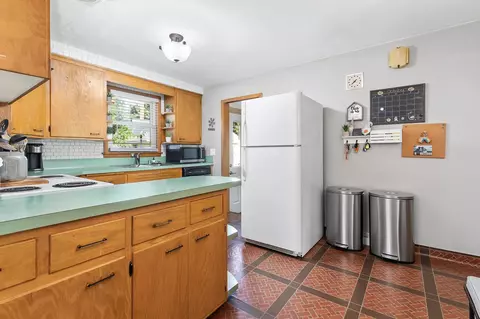 1130 E Glendale Ave, Appleton, WI 54911 photo 10
