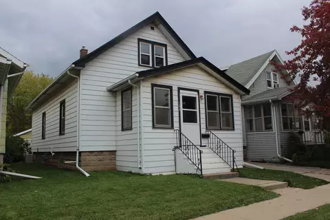 166 W Arndt St, Fond Du Lac, WI 54935