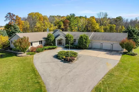 311 Erie Rd, Green Bay, WI 54311