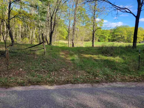 E Long Lake Road, Wild Rose, WI 54984