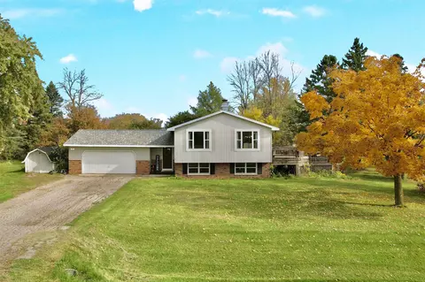 6078 County Road J, Oconto, WI 54153