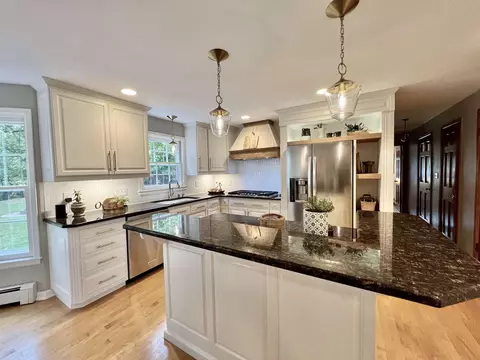 37 Meadowbrook Ct, Appleton, WI 54914 photo 9