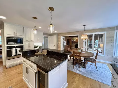 37 Meadowbrook Ct, Appleton, WI 54914 photo 11