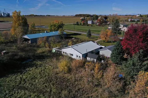 w4065 Wege Road, Appleton, WI 54913 photo 8