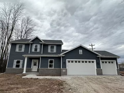 1782 Garnet Ct, Menasha, WI 54952