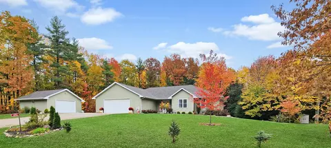 5224 Grasse Ct, Lena, WI 54139