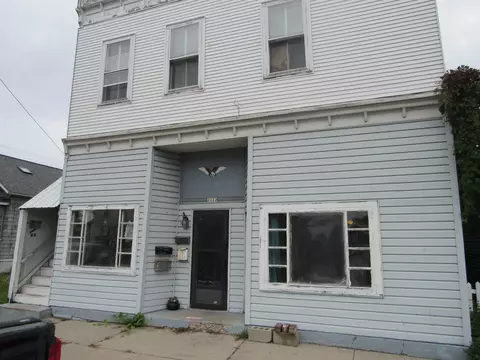 2222 13th St, Menominee, MI 49858