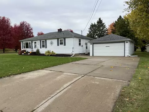 231 Ryan St, Kaukauna, WI 54130