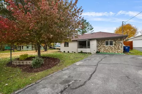 n1392 Bayou Road, Fremont, WI 54940