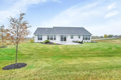 227 Kerrigan Dr, Wrightstown, WI 54180 photo 6