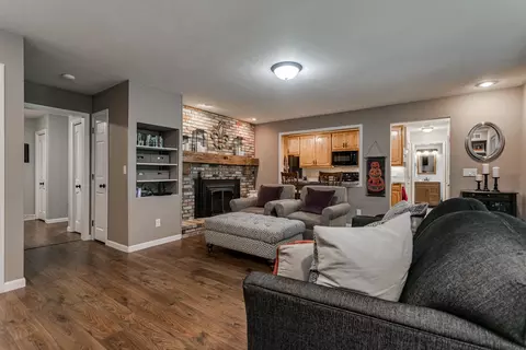 2716 N Beechwood Ct, Appleton, WI 54911 photo 16