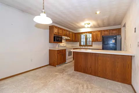 1715 E Midway Rd #D-2, Appleton, WI 54915 photo 7