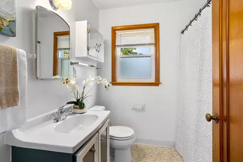 308 N Badger Ave, Appleton, WI 54914 photo 5