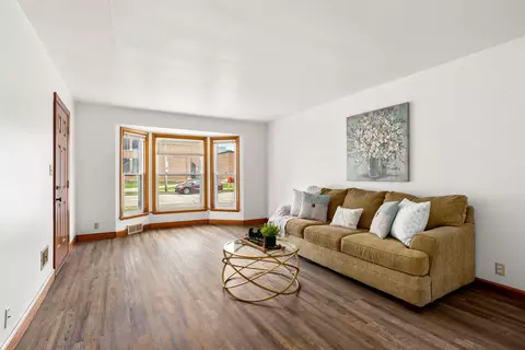 308 N Badger Ave, Appleton, WI 54914 photo 4