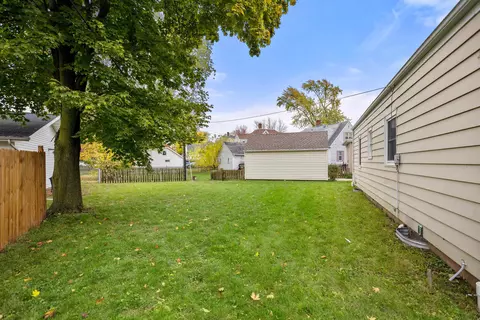 308 N Badger Ave, Appleton, WI 54914 photo 22