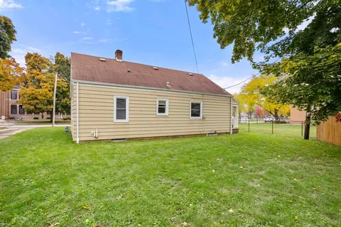 308 N Badger Ave, Appleton, WI 54914 photo 24