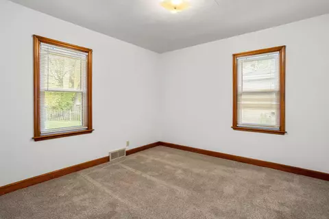 308 N Badger Ave, Appleton, WI 54914 photo 12