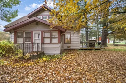 n2229 County Road K, Waupaca, WI 54981