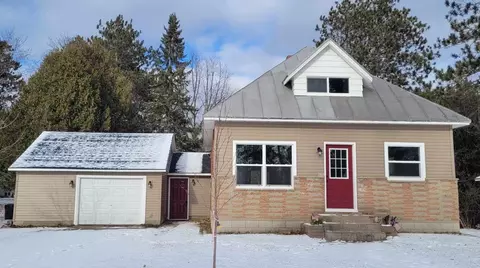 630 Oconto Ave, Peshtigo, WI 54157