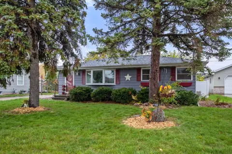 324 Mark Ct, Neenah, WI 54956