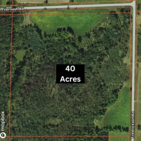 Vernosh Road, Lena, WI 54139
