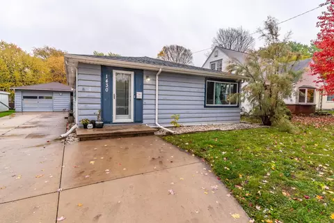 1430 S Walden Ave, Appleton, WI 54914 photo 2