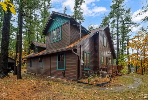 n2272 Fern Avenue, Waupaca, WI 54981