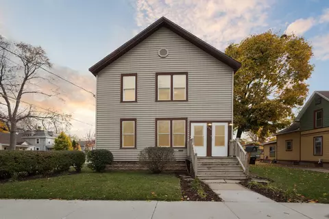 820 N Morrison Ave, Appleton, WI 54911